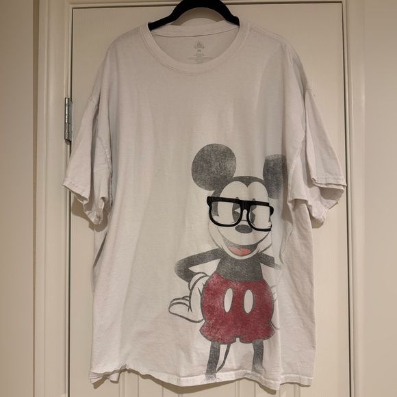 Disney men’s white Mickey Mouse t-shirt in size 2XL - Picture 1 of 4